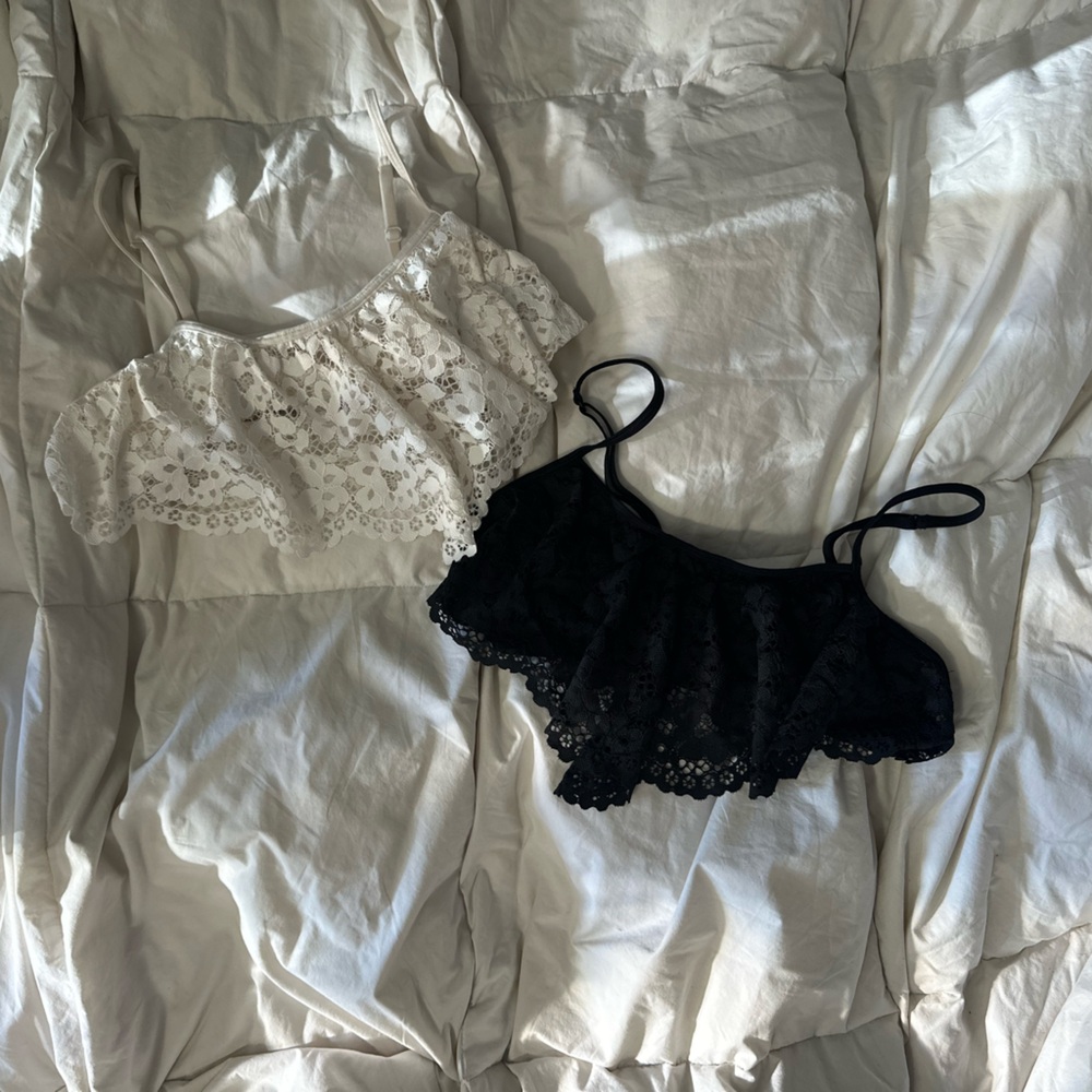 Victoria's Secret Black and White Lace Bralette Duo